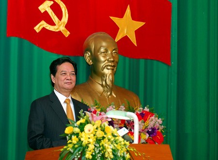 Le PM Nguyen Tan Dung insiste sur la restructuration agricole et la nouvelle ruralité - ảnh 1